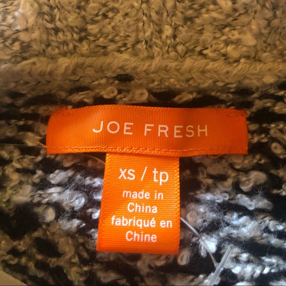 Joe Fresh belted sweater jacket size XS in acrylic/polyester blend - Picture 4 of 6